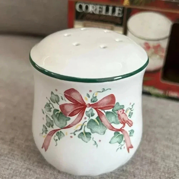 Corelle Coordinates 2pc Salt & Pepper Shaker Set - Callaway Holiday Coll… - Picture 2 of 6